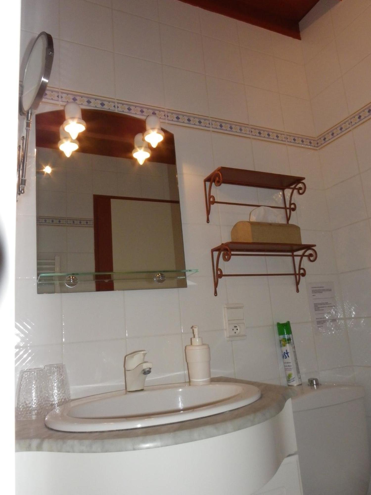 Le Cottage Du Chateau Chaudenay-le-Chateau Bilik gambar